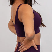 Top Basic Borgonha - CALLY roupa de academia feminina