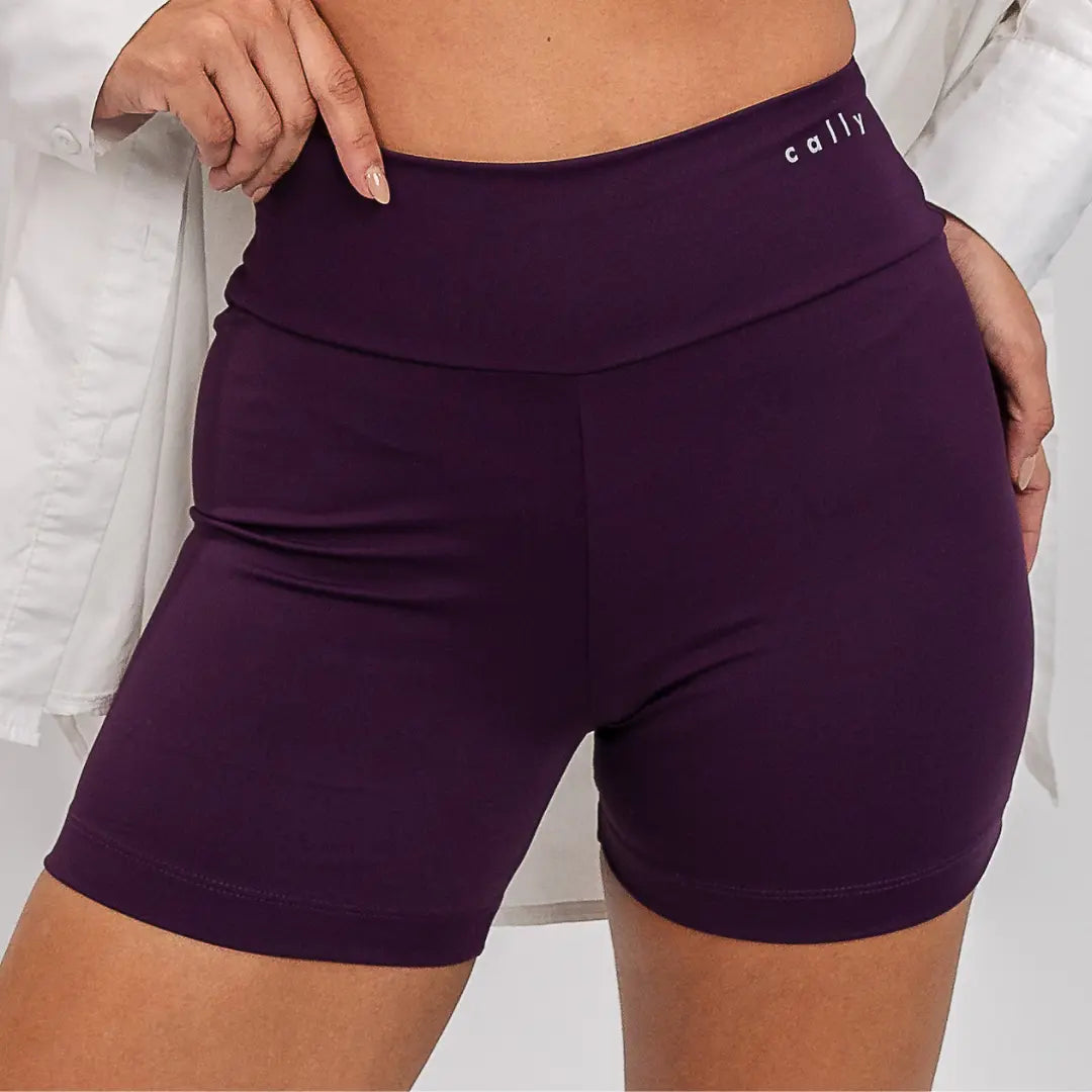 Short Basic Borgonha - CALLY roupa de academia feminina